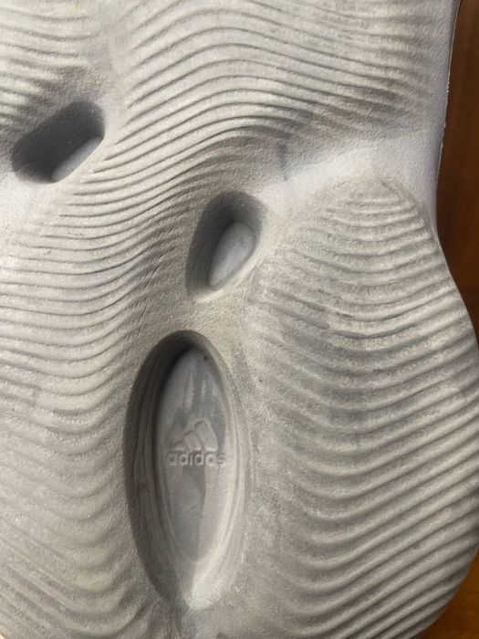 оригінальні кросівки Adidas Yeezy Foam RNNR MX Granite