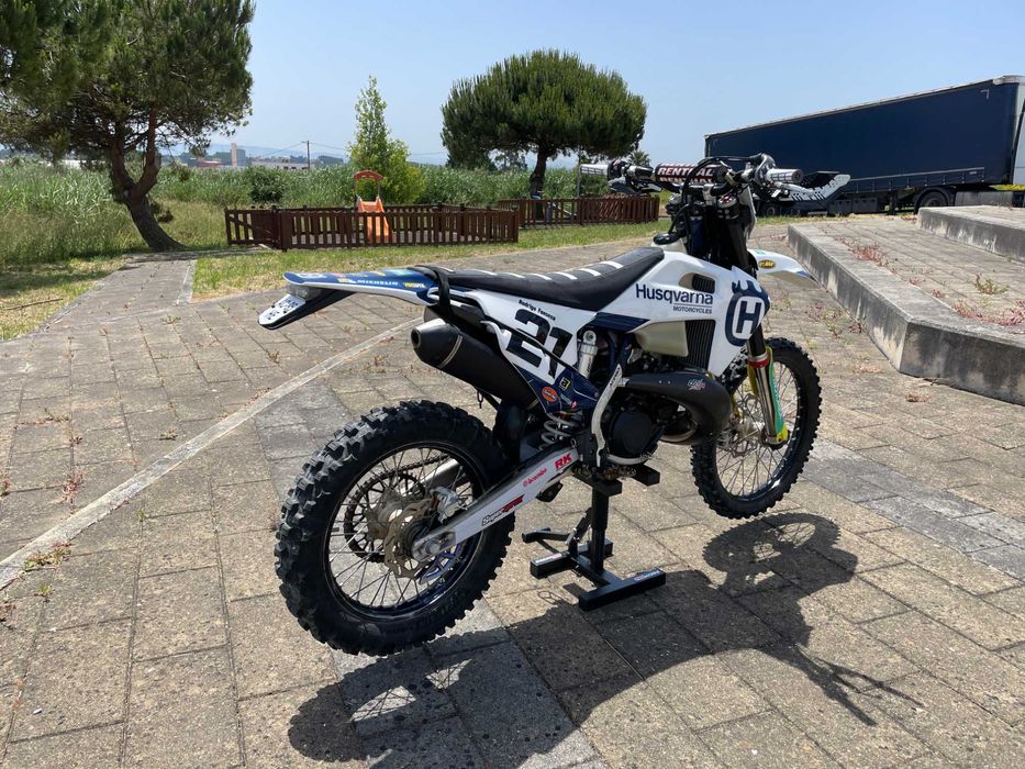 Husqvarna TE250i 2020 - Enduro