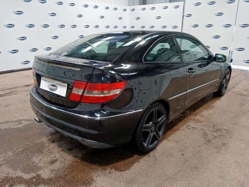 Mercedes CLC 2.2 CDI anglik 646