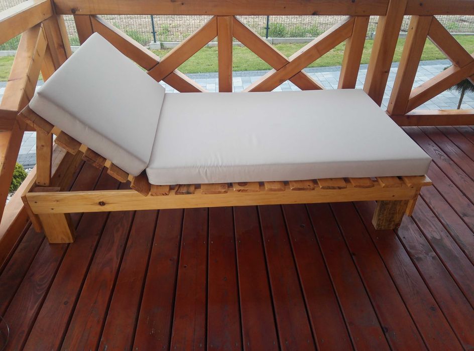 Poduszki ma wymiar. meble ogrodowe itp