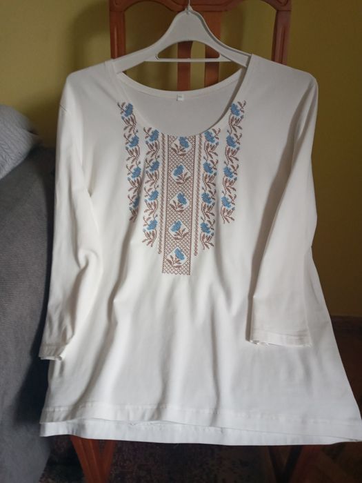 Вишиванка   350 грн.