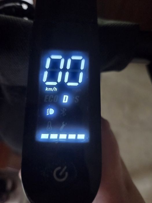 Sprzedam hulajnogę elektryczną iScooter i9s