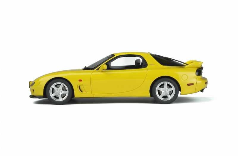 Model Mazda RX7 (FD) Type R Bathurst R 1:18 Ottomobile OT397