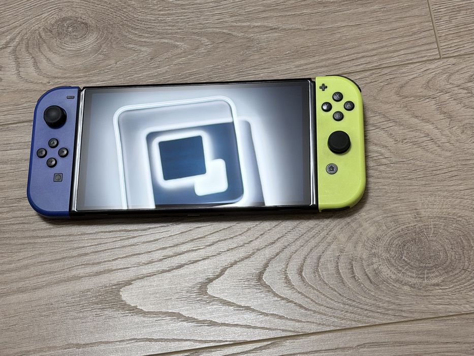 Nintendo Switch Oled UA edition+ sd 128gb+ 10 ігор ігрова консоль