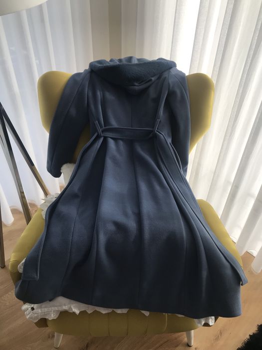 Sobretudo fracomina azul com capucho