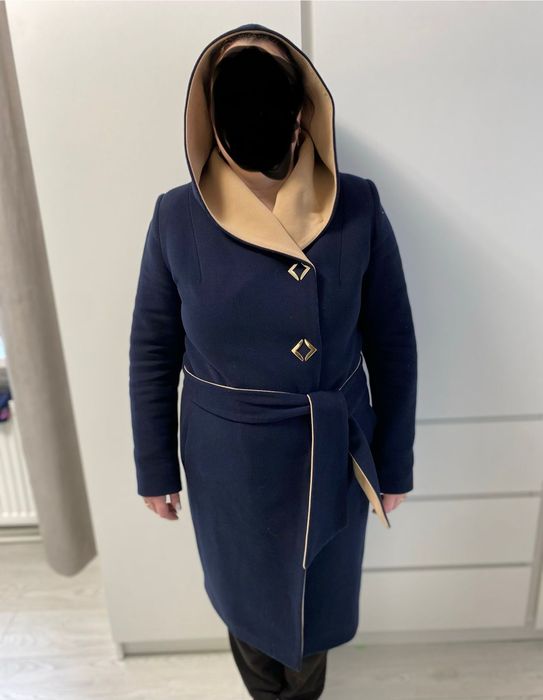 Пальто жіноче 48 розміру