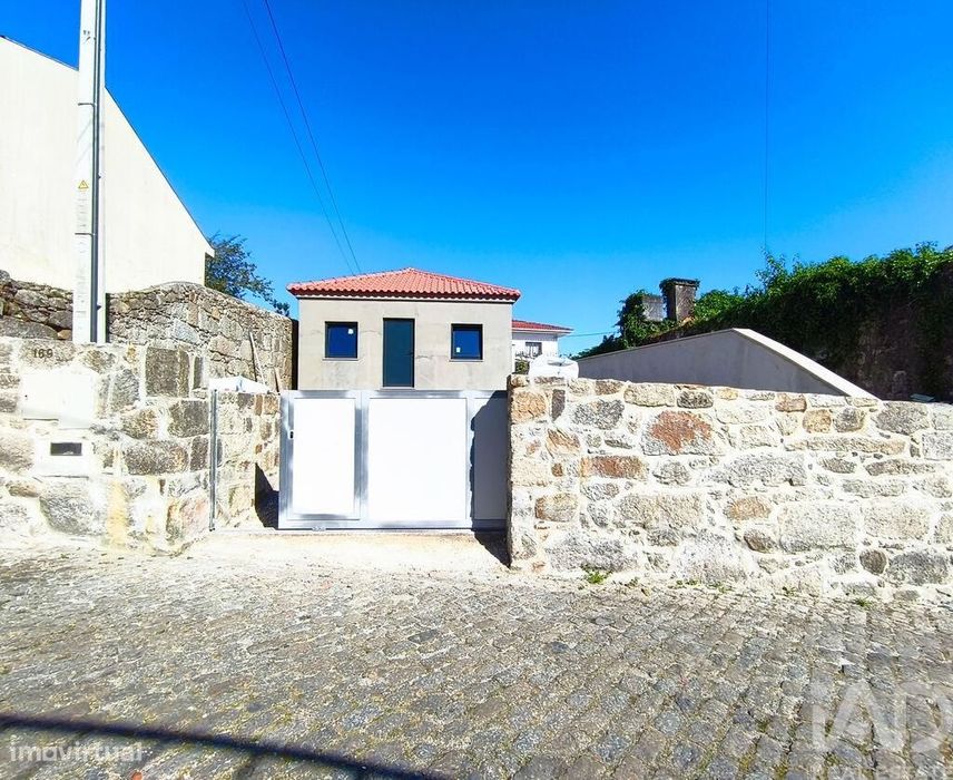 Moradia térrea T2 em Darque de 45,8 m2