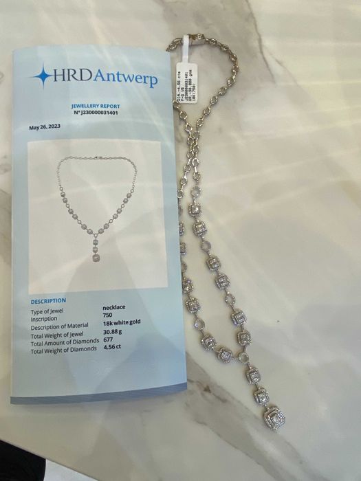 Kolia z diamentami Infinity 4.56 CT