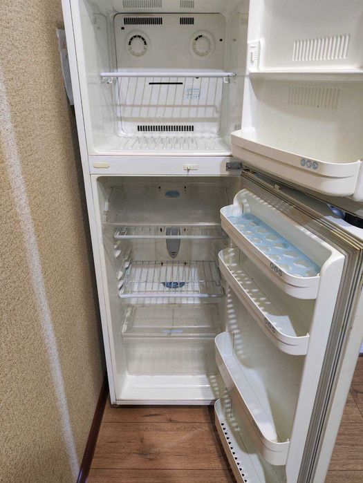 Холодильник LG ElectroCool No Frost (GR-292SQ)