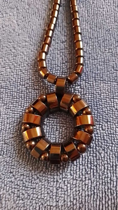 Кольє з гематиту