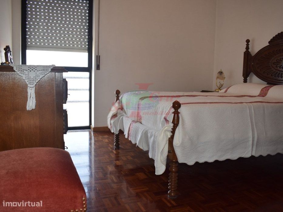 Apartamento T4 - Santa Clara