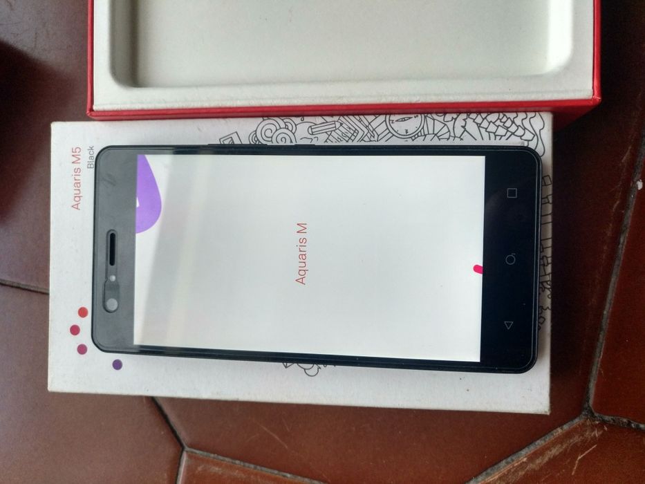 Telemóvel  Bq  M5 16gb