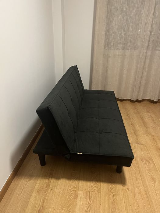 Sofá-cama preto