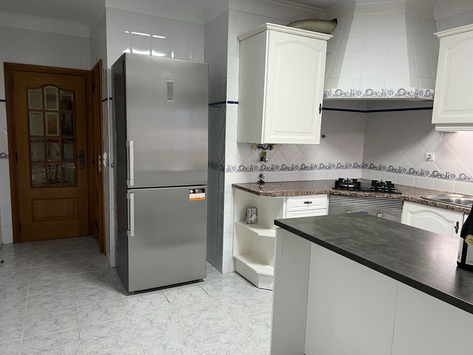 Quartos disponiveis 350€