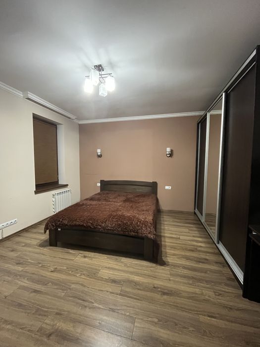 Довгострокова оренда будинку