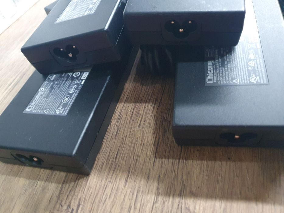 Зарядка зарядное блок питания живлення Chicony 150w 20v/7.5a 7.4×5.0мм