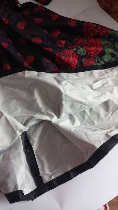 Вечірня сукня квітами 44 46 розмір нова