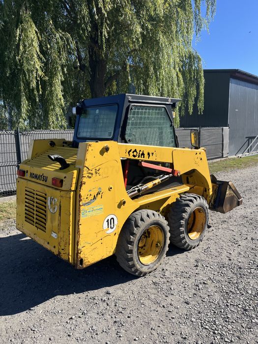 Mini ładowarka przegubowa oborowa bobcat Massey Ferguson Komatsu SK07J