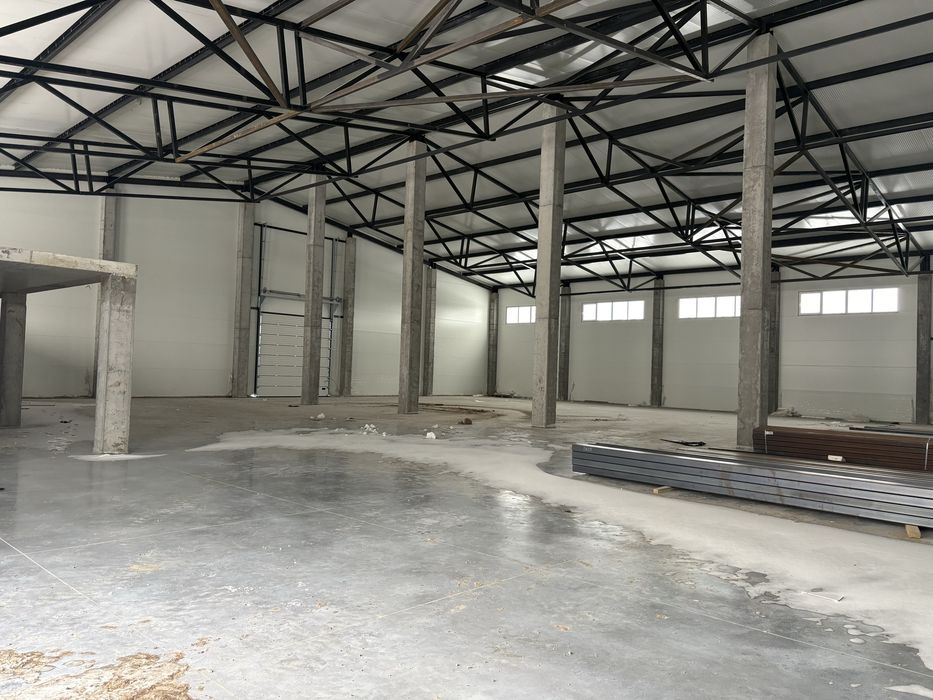 С.Святопетровское  склад Н-9м ,5500м2 +1га