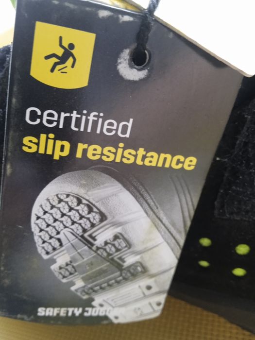 Спецвзуття нове,42розмір