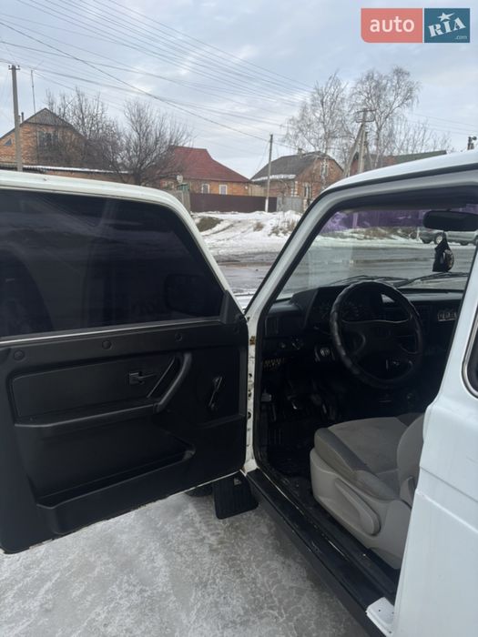 ВАЗ / Lada 21214 / 4x4 2013 I покоління (FL)