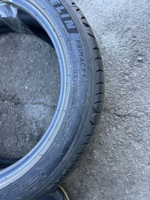 Резина літо 225 45 r17 michelin. 4шт