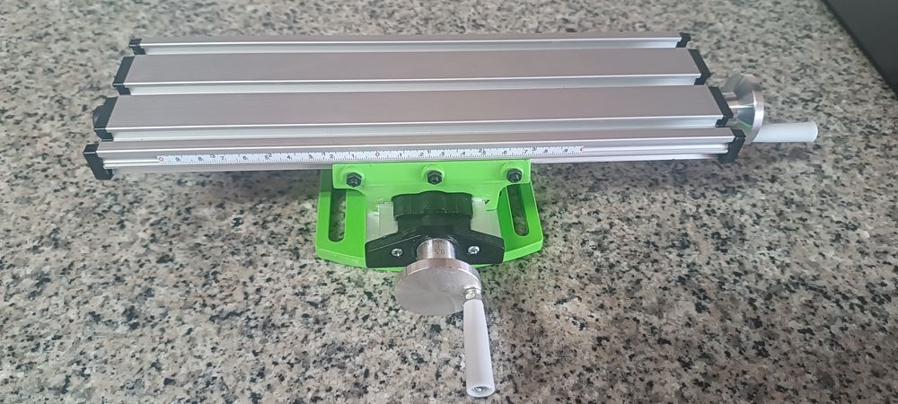 Mesa de trabalho multifuncional nova