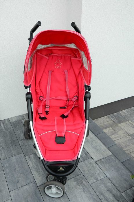 Wózek spacerówka typu parasolka + śpiworek Petite Star
