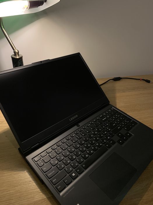 Lenovo Legion 5 + + Razer Kraken Green