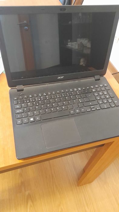 Portátil Acer usado
