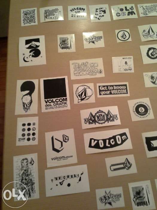 Autocolante "Volcom"