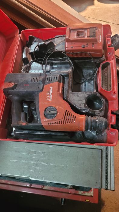 Młotowiertarja Aku Hilti