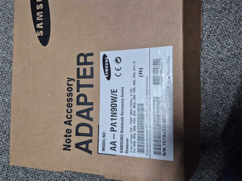 carregador samsung 19V 4,74A modelo AA-PA1N90W original, novo na caixa