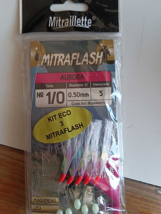 Material de pesca, diversos, a preços baixos