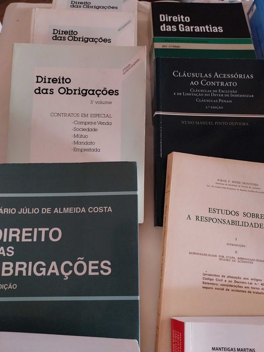 Livros de Direito a MUITO BOM PREÇO. Desde