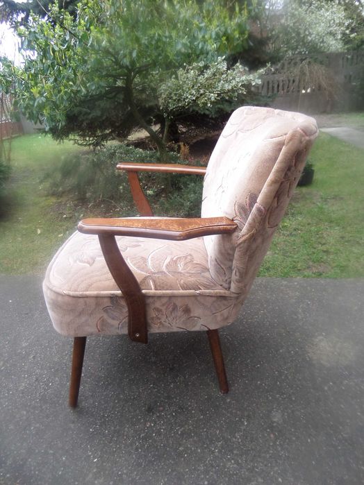 piękny designerski fotel patyczak z podłokietnikami stan bdb