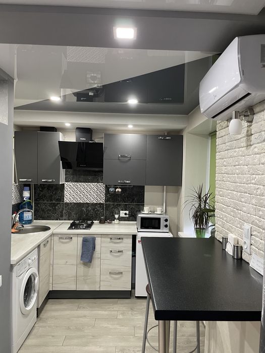 Подобова оренда студії по Парковій