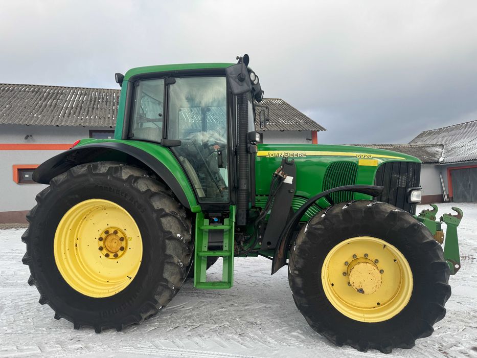 John Deere 6920S