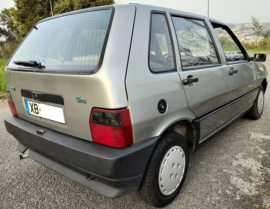 Fiat Uno 45s - Rigoroso Estado