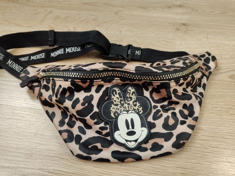 Nerka saszetka Minnie Mouse Primark panterka