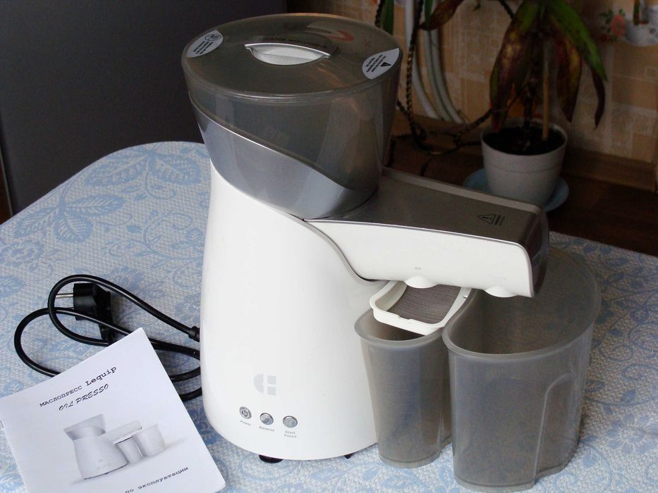 Шнековый маслопресс для холодного отжима L’equip YD-ZY-03A