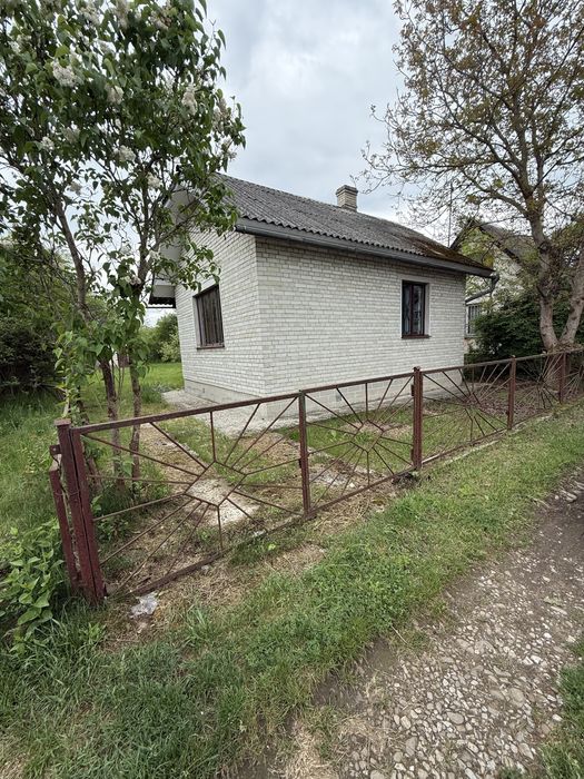 Продається дача в Хриплині
