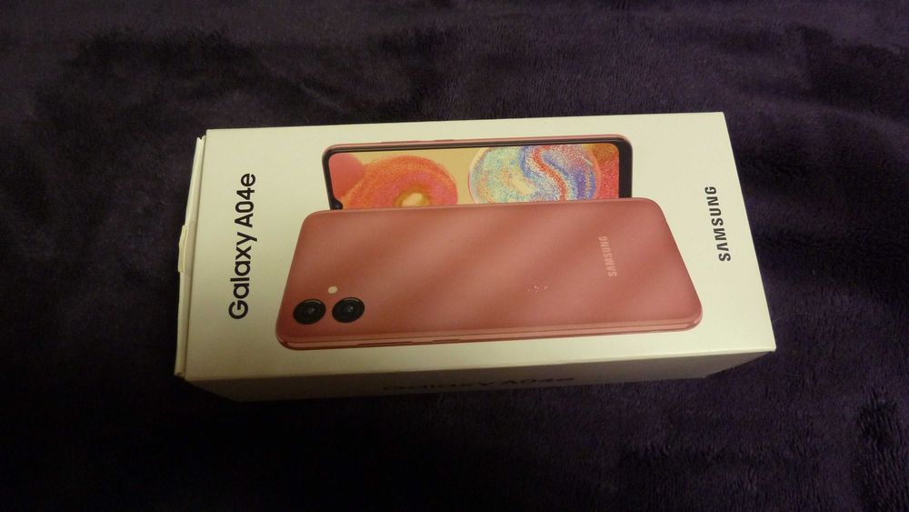 Продам Samsung A04e