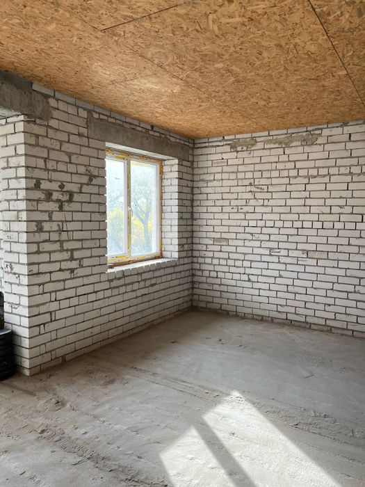 Продам 1 к. квартиру 38 кв .м. в ЖК Дружній / Мазепи