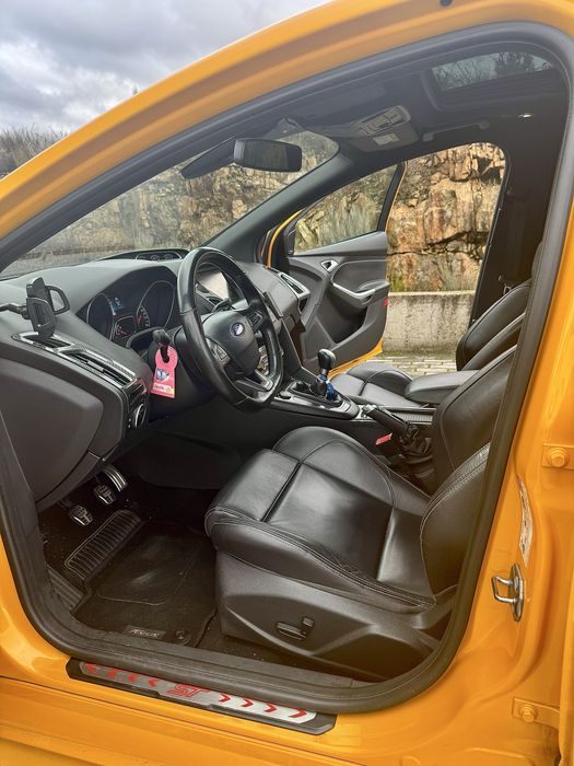 Ford Focus st diesel 2.0 tdci (troca/venda)