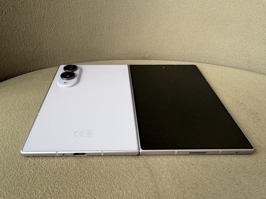 Samsung Galaxy Fold 8 12/256ГБ Lavender EU