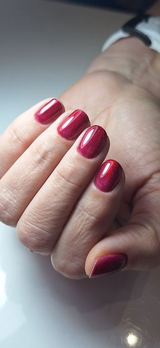 Manicure hybrydowy mobilnie