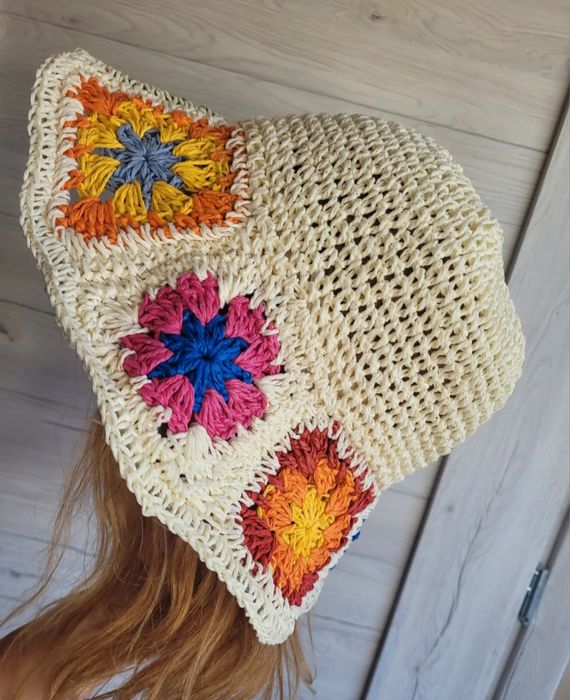 Szydełkowy kapelusz boho bucket hat Granny Squares