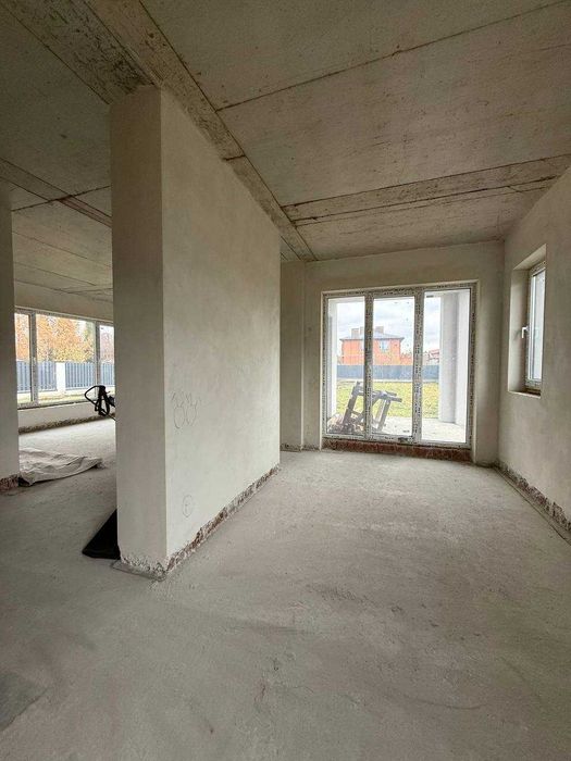 Продаж будинку смт. Брюховичі