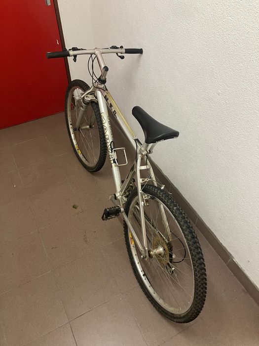 Bicicleta Marvil Mountain Track Bike 26”, alumínio, 21 veloc. Shimano